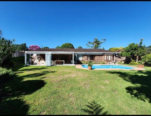 3 BEDROOM TOWNHOUSE FOR SALE IN MANORS